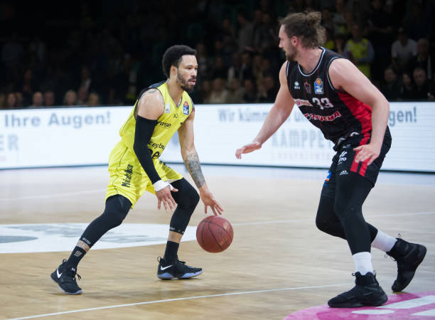 马卢达也特 马卢达也特