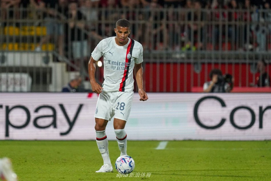 德比赛场激 德比赛场激