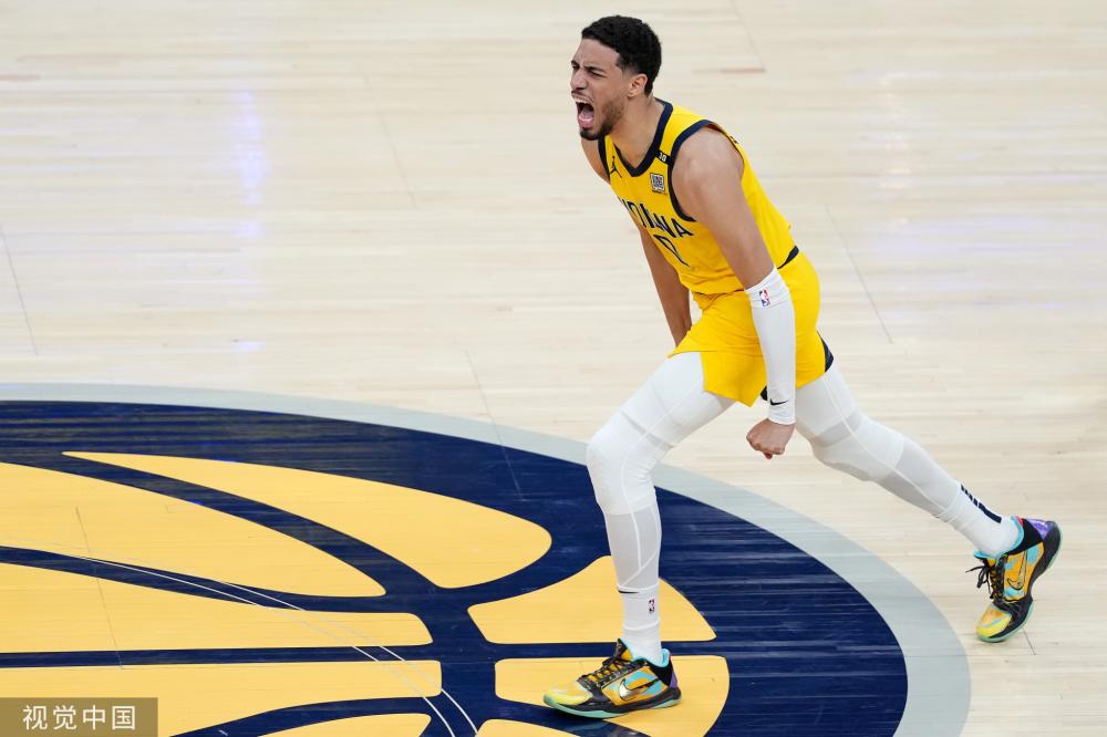 球场上每一 球场上每一